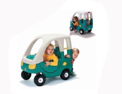 מכונית וואן לשניים