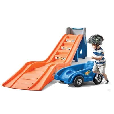 רכבת במדרון אקסטרים ארוך