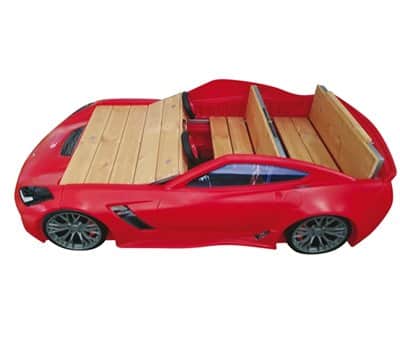 מתקן מכונית קרובט לחצר