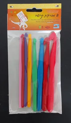 8 מסרגות קשירה במידות שונות