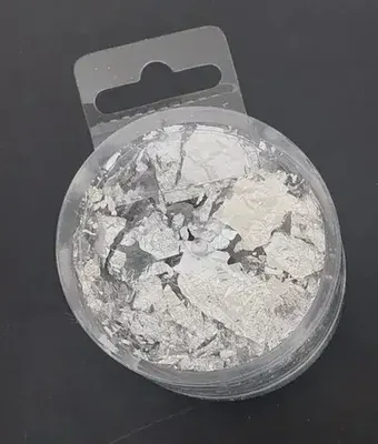 נצנצים כסף- גזרי רדיד