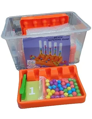 משחק חרוזים בדגם עם פינצטה