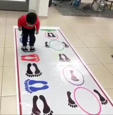 שטיח צעדים- ידיים ורגליים